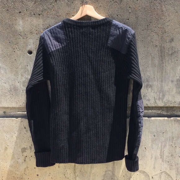 [SOLD] Vintage LL Bean Military Elbow Patch Sweatr - Picture 3 of 8